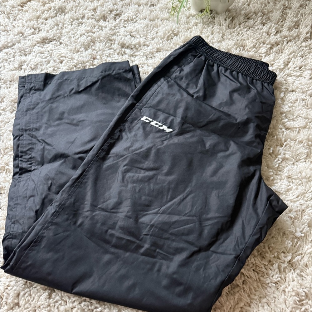 CCM Black Athletic Pants Sporty Athletic Workout joggers sweats - Picture 2 of 8